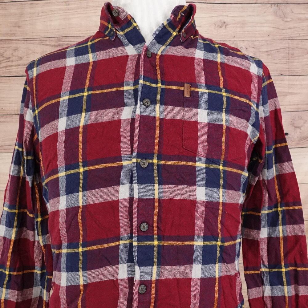 Chaps Shirt Mens Medium Red Plaid Flannel Long Sleeve Button Down Performance‎
